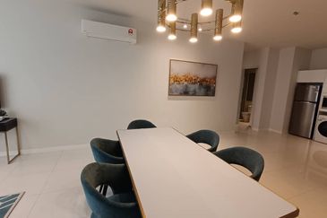 Pavilion Embassy Residence