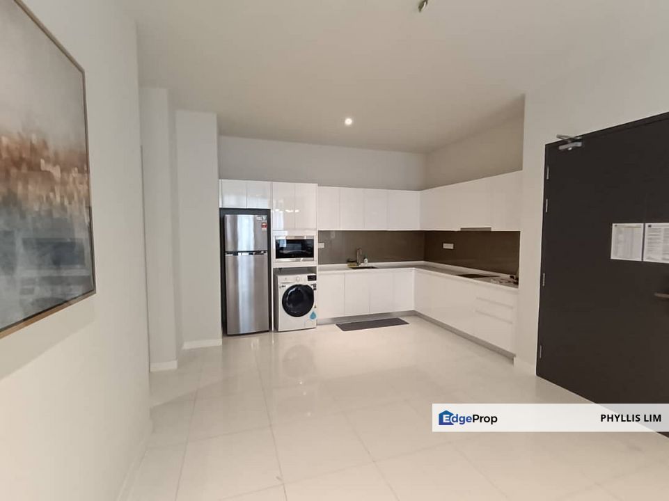 Fully furnished service residence for sale in Pavilion Embassy, Kuala Lumpur, Ampang