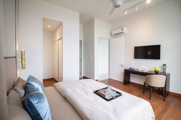 Pavilion Embassy Residence