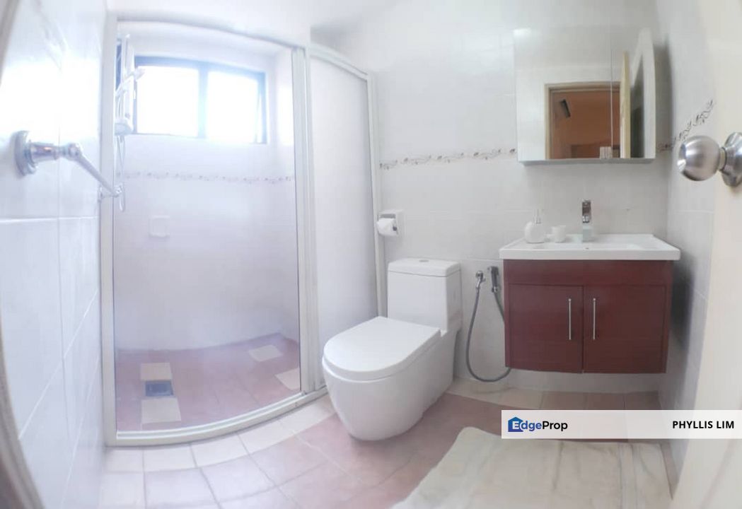 Fully furnished Pelangi Astana corner unit, Selangor, Bandar Utama