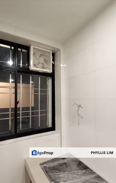 Newly renovated corner unit in Pelangi Damansara, new appliances & extra plug points, Selangor, Bandar Utama