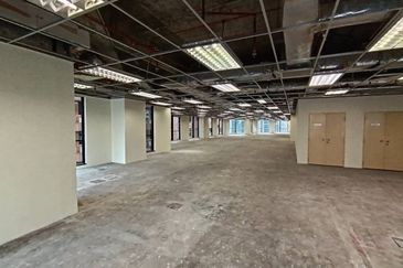 Menara HLX (formerly Menara HLA)