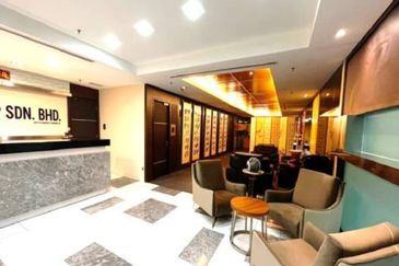 Menara HLX (formerly Menara HLA)