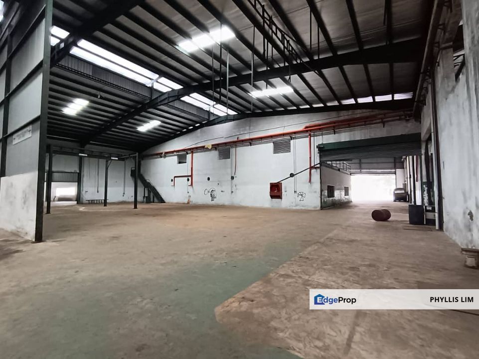 Freehold factory with office and hostel for sale in Rawang Perdana, Selangor, Rawang
