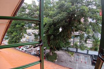 Retail space catering to residential & office customers at Micasa Shoppes