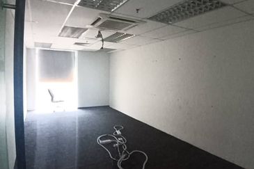 Partially fitted office in Menara Mustapha Kamal, PJ Trade Centre