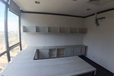 Partially fitted office in Menara Mustapha Kamal, PJ Trade Centre