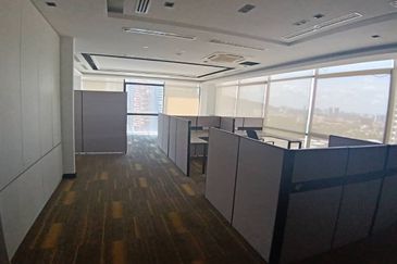 Partially fitted office in Menara Mustapha Kamal, PJ Trade Centre