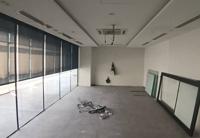 Partially fitted office in Menara Mustapha Kamal, PJ Trade Centre