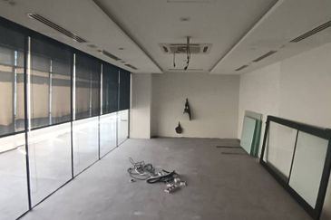 Partially fitted office in Menara Mustapha Kamal, PJ Trade Centre
