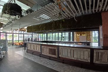 Fitted F&B space on the ground floor in DC Mall, Damansara Heights