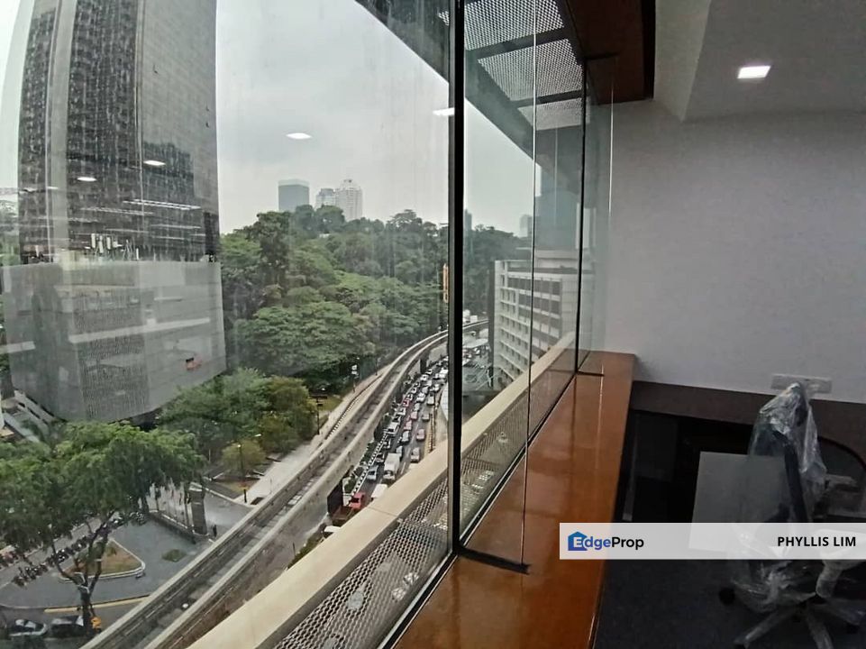 Newly renovated fully fitted office in KL33 on Jalan Sultan Ismail, near to hotels & malls, Kuala Lumpur, KLCC