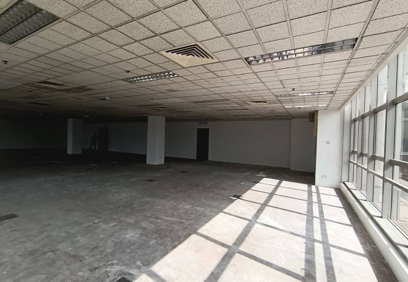 Menara Raja Laut (Menara Eon Bank)