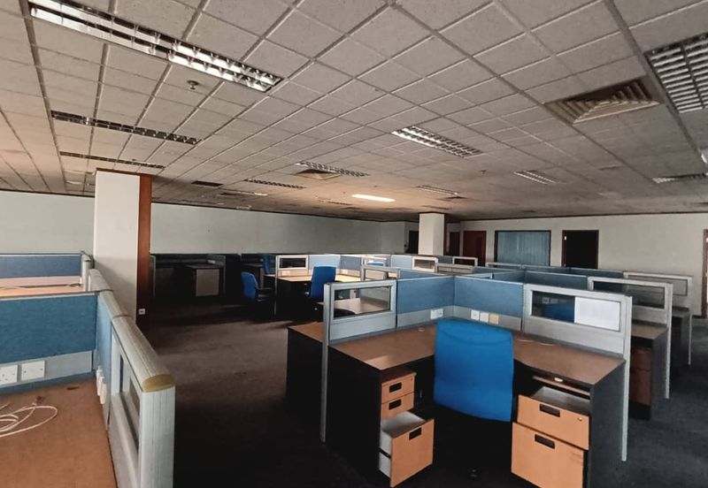 Menara Raja Laut (Menara Eon Bank)