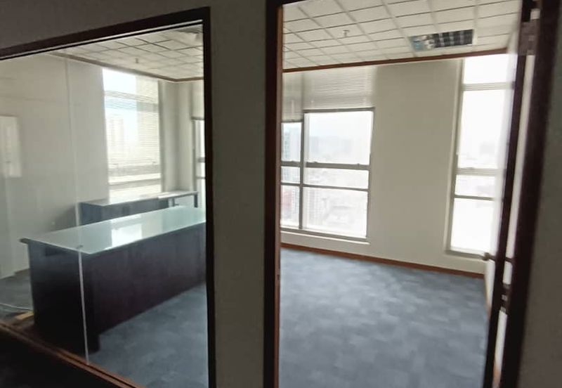 Menara Raja Laut (Menara Eon Bank)