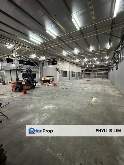 Light industrial warehouse for sale at Sungai Buloh TSB, near to city & coastal highways, Selangor, Petaling Jaya