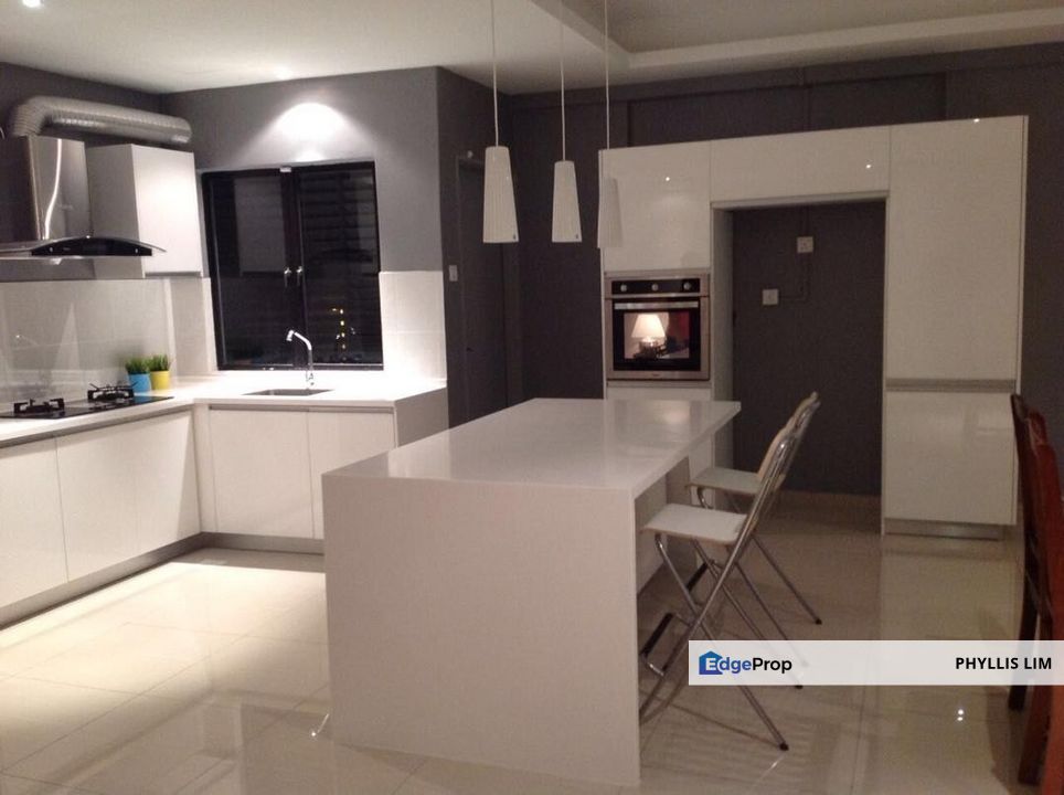 Bright corner unit in Laman Ara Utama, near to amenities & shopping malls, Selangor, Kayu Ara