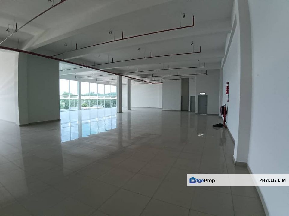 New freehold factory facility for sale in Bandar Enstek, Negeri Sembilan, Labu