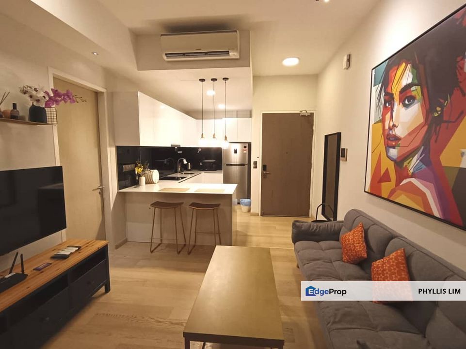 High floor fully furnished unit in Star Residences, Kuala Lumpur, KL City