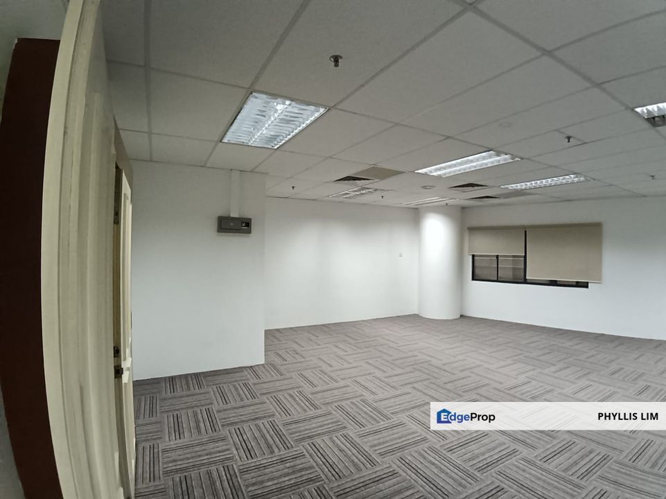 Partially fitted office with open work space & rooms at UOA KLCC, Kuala Lumpur, KLCC