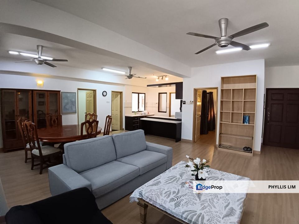 Very good buy renovated, fully furnished unit at Pelangi Astana, near to MRT & amenities, Selangor, Bandar Utama