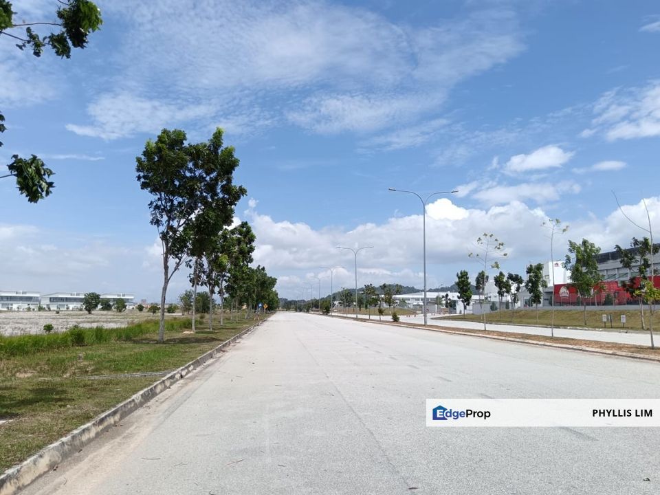 Limited industrial land for sale at Techpark @ Enstek, Negeri Sembilan, Labu