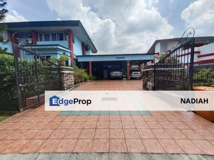 (FISH POND) 2 Storey Bungalow Seksyen 2 Shah Alam , Selangor, Shah Alam