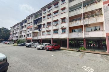 Pangsapuri Desa Subang