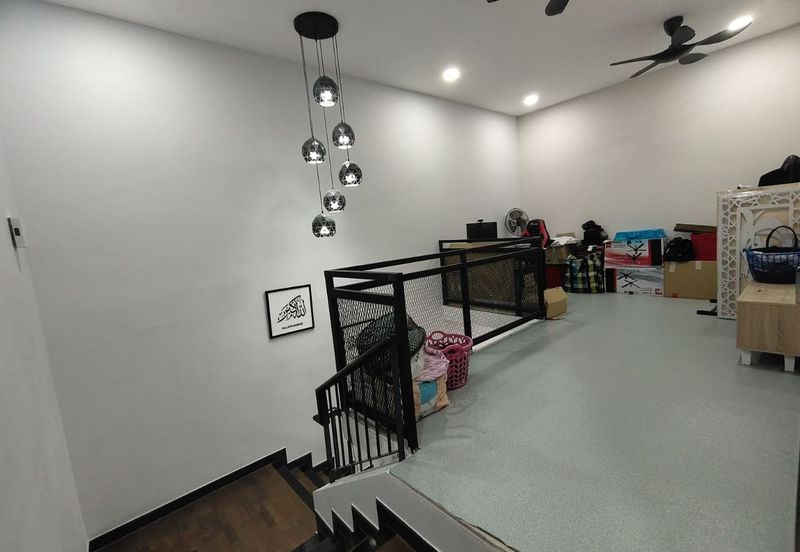 Hevea Elmina Gardens