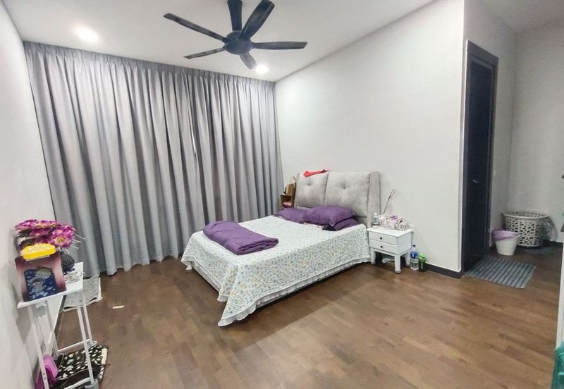 Hevea Elmina Gardens