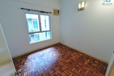 Seri Maya Condominium