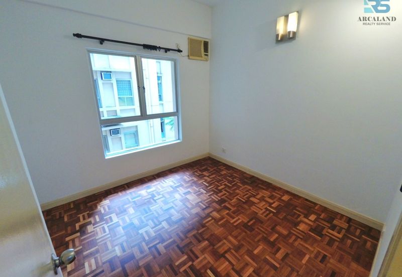 Seri Maya Condominium