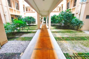 Seri Maya Condominium