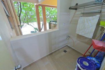 Seri Maya Condominium