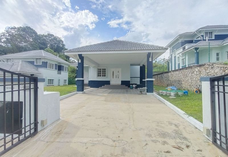 Desa Pinggiran Putra