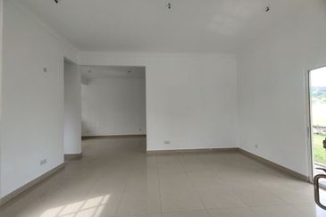 Desa Pinggiran Putra