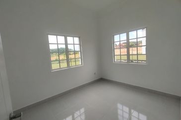 Desa Pinggiran Putra