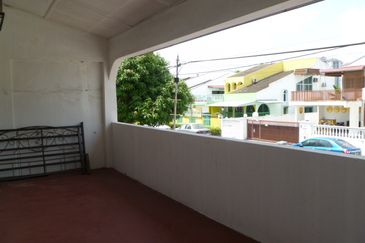 Taman Taynton (Taynton View)