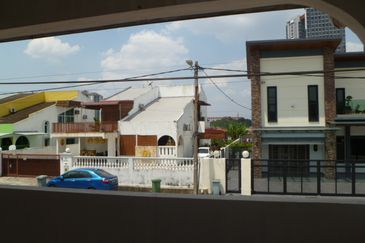 Taman Taynton (Taynton View)