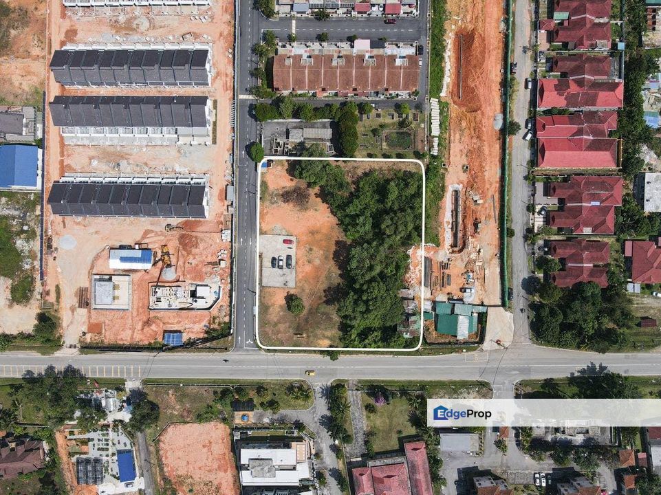 EXCLUSIVE PREMIUM LAND 1 Acre Commercial Land/Petrol Station Near