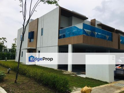 End Lot Casa Bluebell Cybersouth Townhouse, Selangor, Cyberjaya