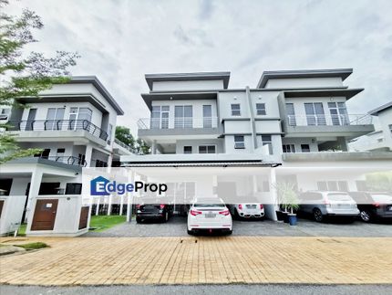 Renovated Extended 2.5 Storey Semi D Perdana Lake View, Selangor, Cyberjaya