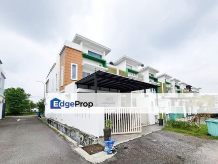 End Lot 2 Storey Superlink Clover Homes Semenyih, Selangor, Semenyih