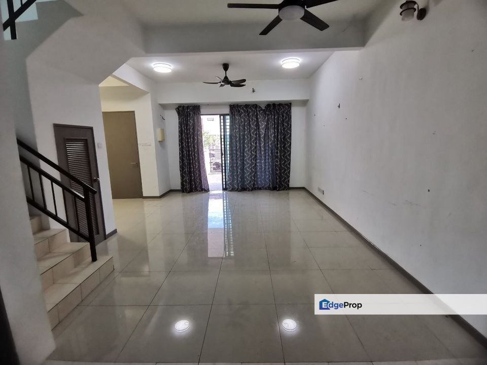 2 Storey Tmn Saujana Klia Sepang, Selangor, Sepang