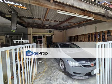 Fully Extended 2 Storey Tmn Taming Jaya Balakong, Selangor, Balakong