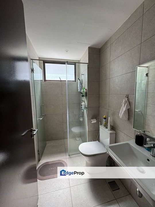 Renovated 3 Storey Terrace House The Mulia Residence Cyberjaya, Selangor, Cyberjaya