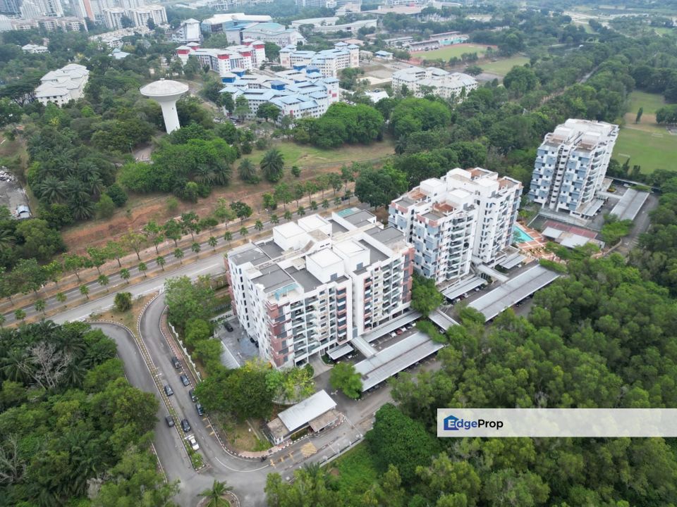 Renovated Corner Spacious Condo Gardenview Residence, Selangor, Cyberjaya