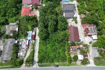 Kampung Seri Aman Luar