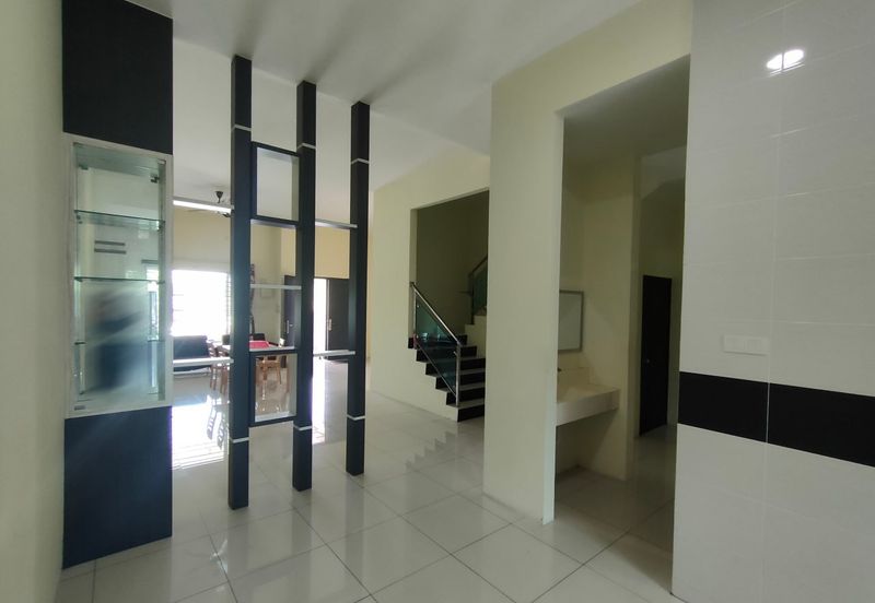 TAMAN MELINTANG UTAMA