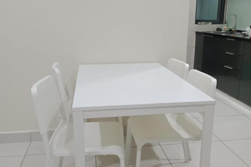 Aura Residence @ Precint 8